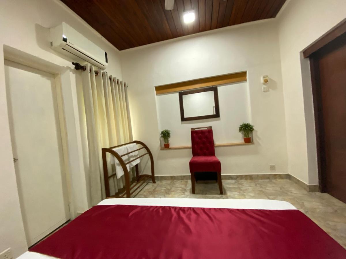 Lodge 87 Negombo Exterior photo