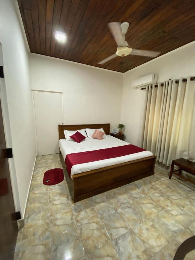 Lodge 87 Negombo Exterior photo