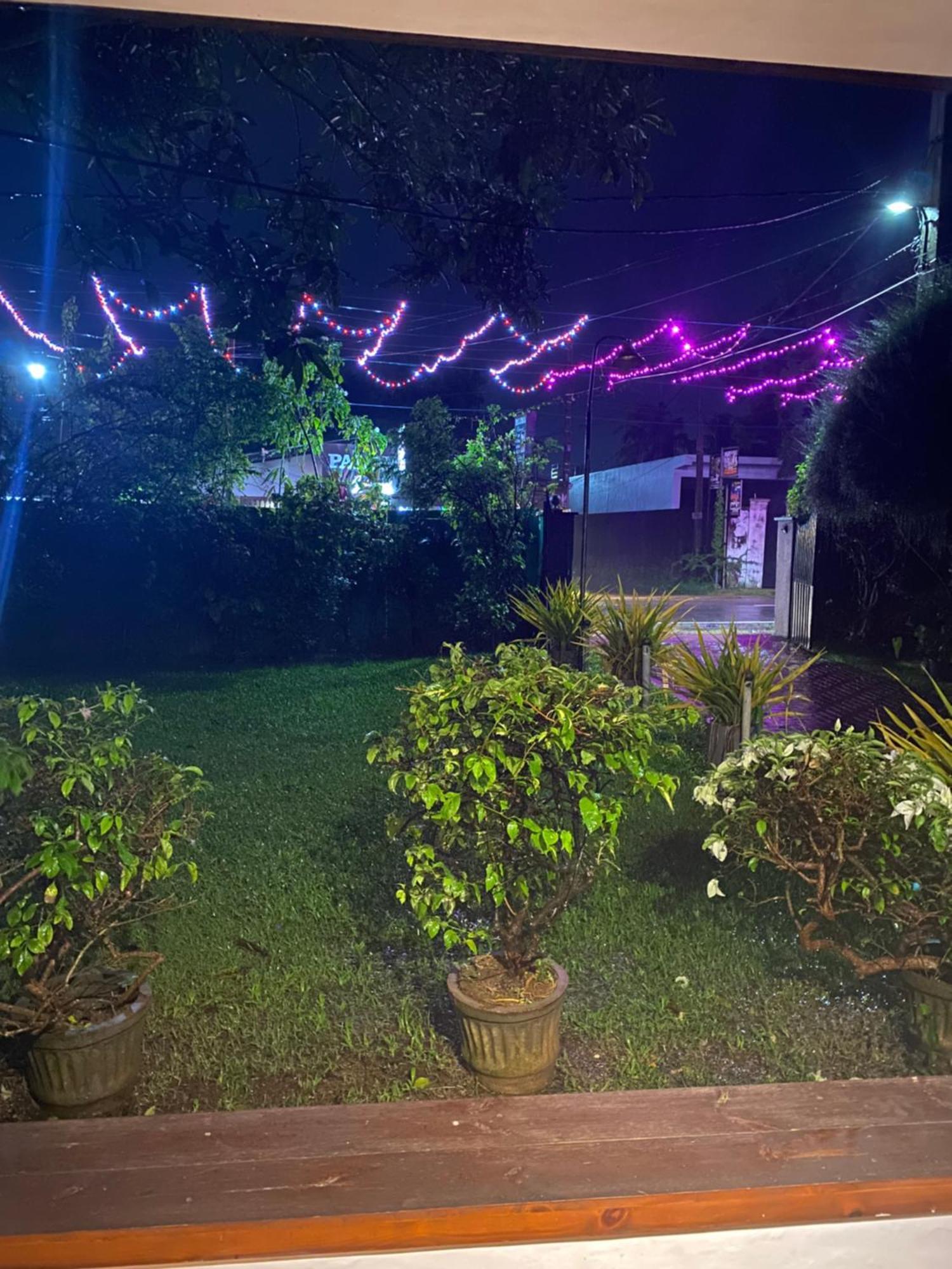 Lodge 87 Negombo Exterior photo